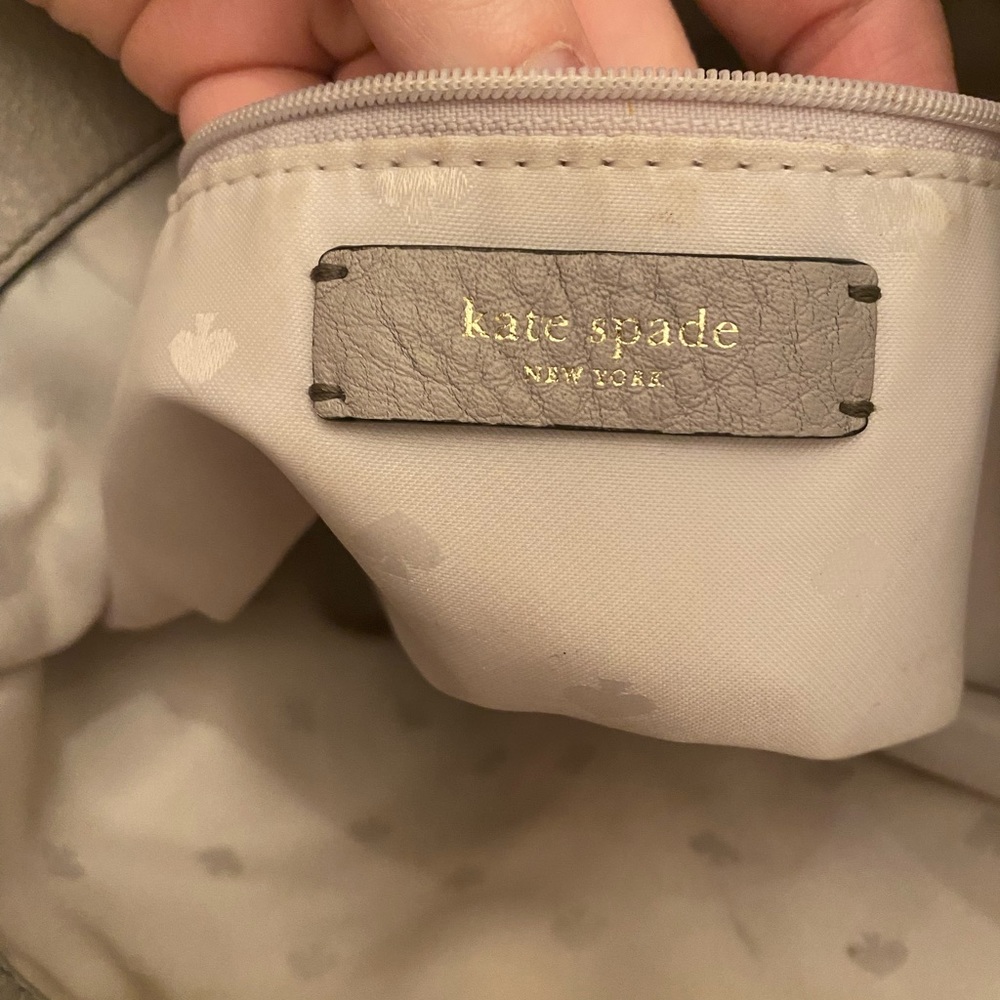 Kate Spade Purse- Gray with white accents and black handles - Picture 4 of 10